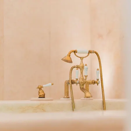 ゲストハウス Palazzo Matteo *