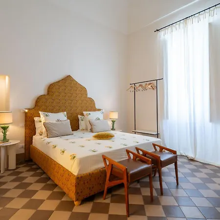 Palazzo Matteo Pensión *